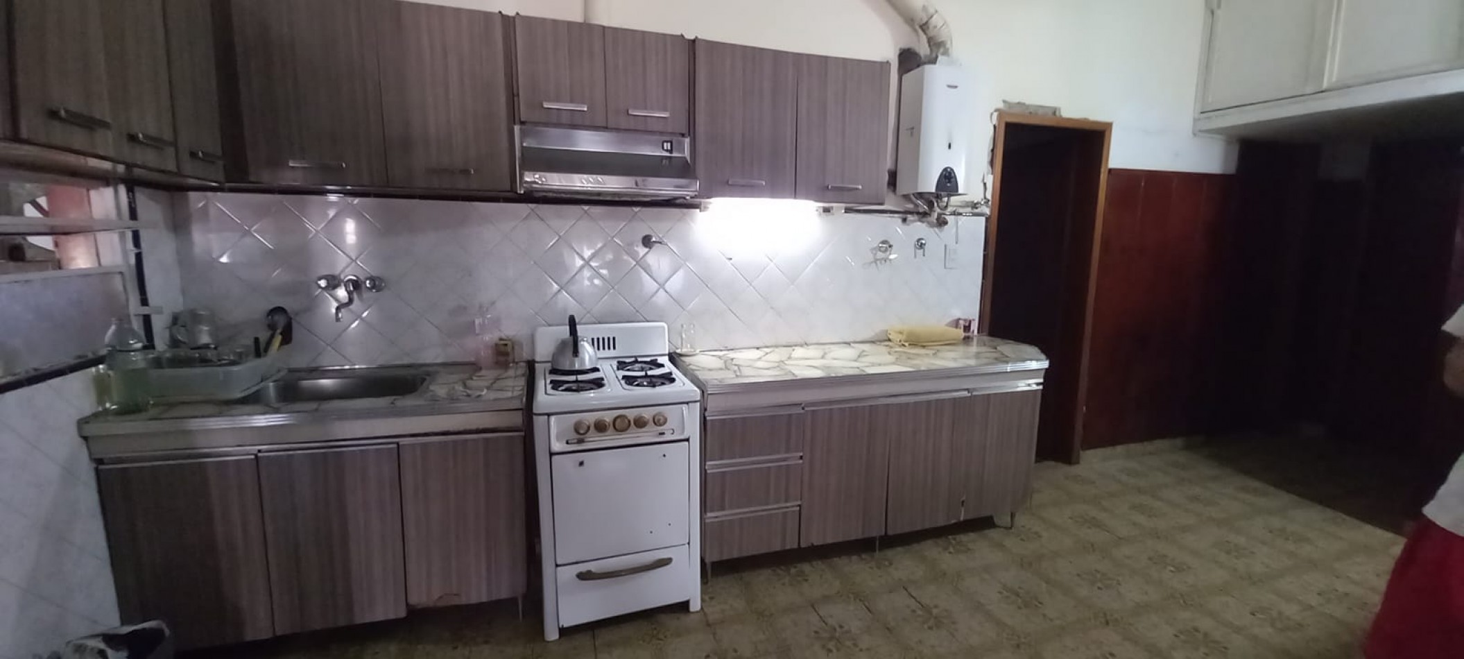 VENTA DE CASA EN ESQUINA CON TERRAZA, PATIO Y GARAJE + DTO 2 AM A TERMINAR. SE FINANCIA ! CONSULTE