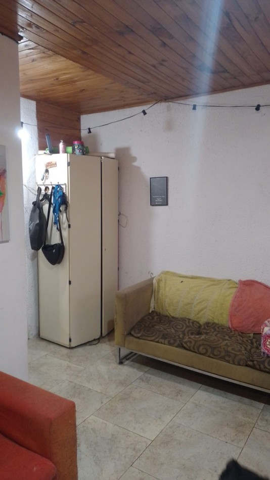 ALQUILER DE FUNCIONAL PH DE 2 AMBIENTES CON PATIO INTERNO