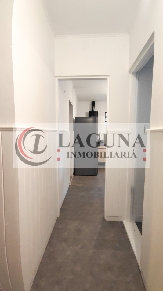 VENTA DE CASA MODERNIZADA CON GRAN LOTE, GARAGE Y GALPON