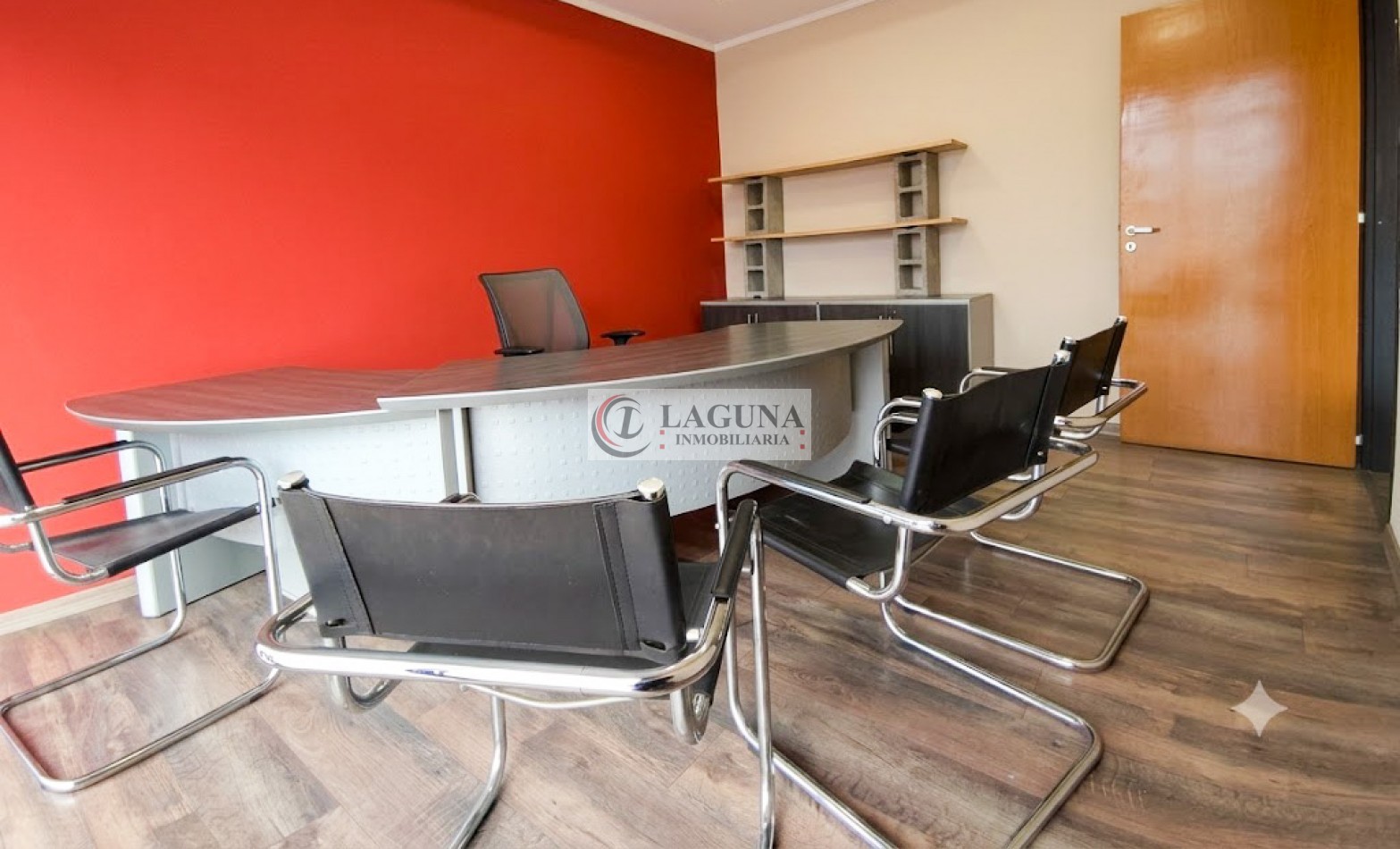 ALQUILER EXCELENTE LOCAL COMERCIAL Y OFICINAS SOBRE AV. HIPOLITO YRIGOYEN - BANFIELD