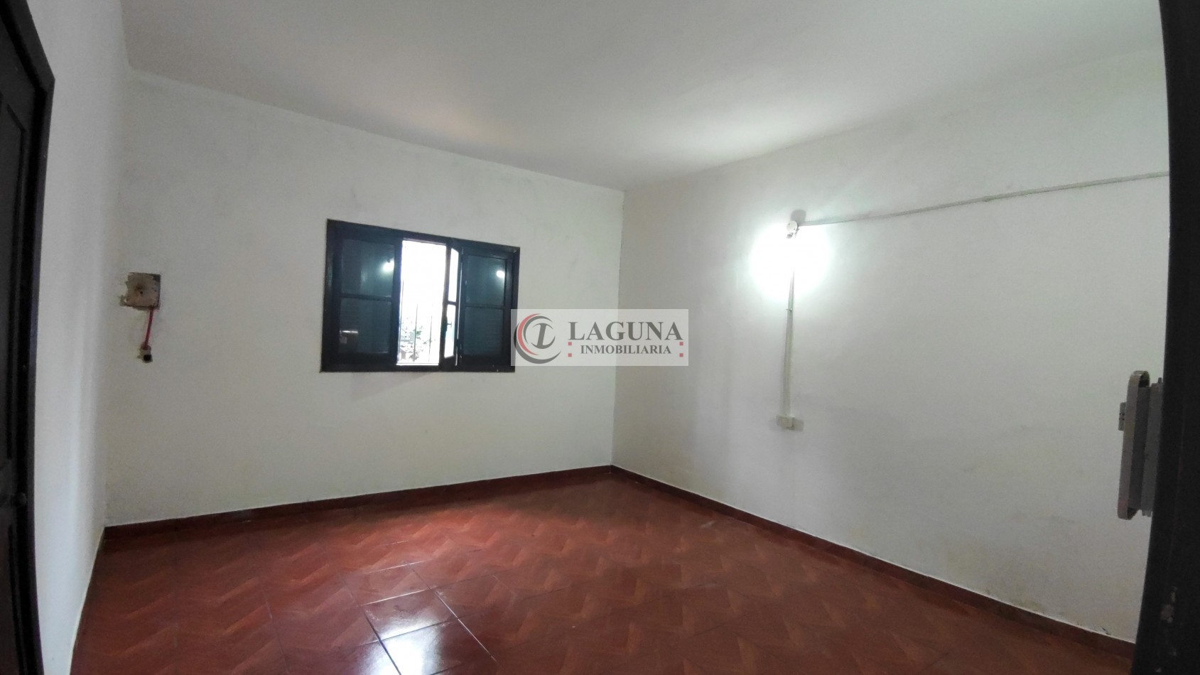 ALQUILER DE PH 3 AMBIENTES CON PATIO Y GARAGE CUBIERTO