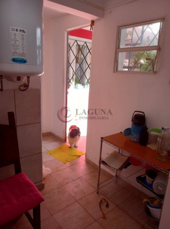 VENTA DE PH 2 AM CON TERRAZA  Y PATIO. SE ACEPTA PERMUTA. 