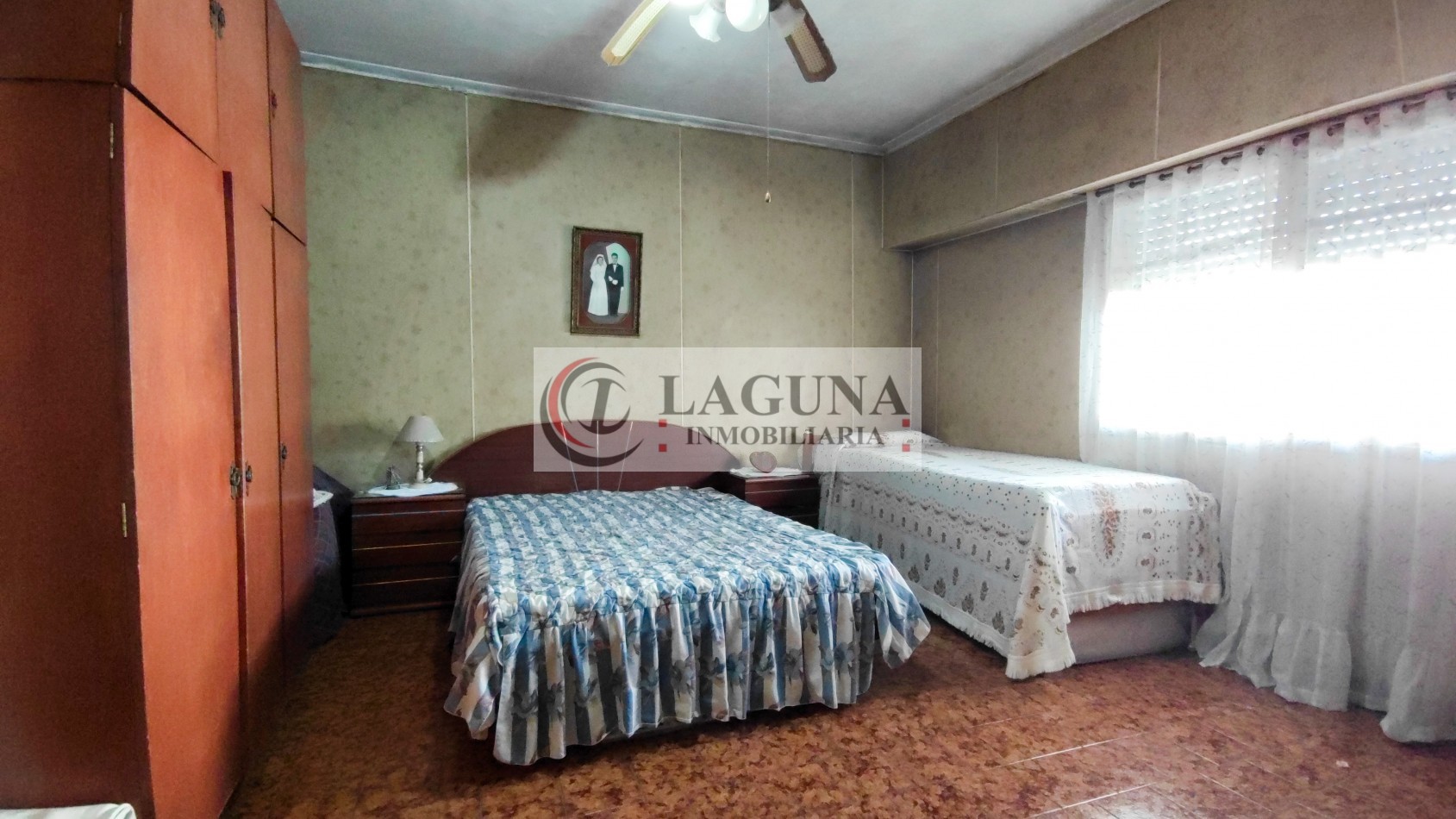 OPORTUNIDAD VENTA DE CASA CON GRAN LOTE Y GARAGE PRIVADO APTO NEGOCIO Y APTO CREDITO