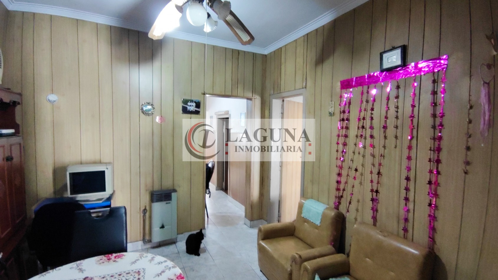 OPORTUNIDAD VENTA DE CASA CON GRAN LOTE Y GARAGE PRIVADO APTO NEGOCIO Y APTO CREDITO