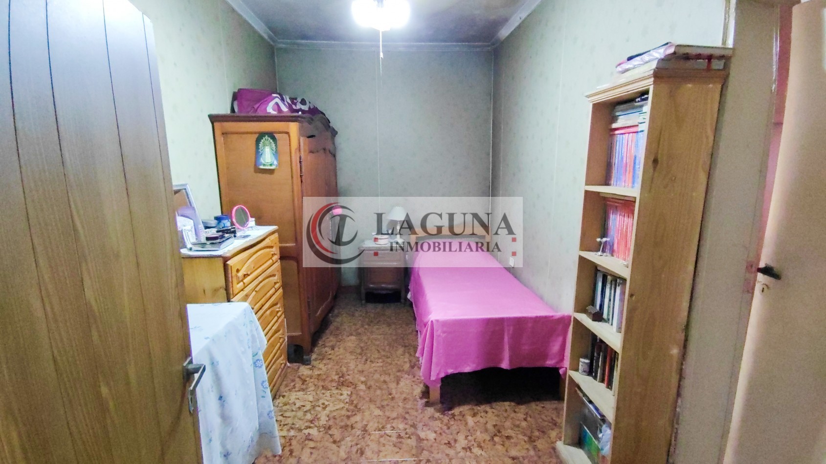 OPORTUNIDAD VENTA DE CASA CON GRAN LOTE Y GARAGE PRIVADO APTO NEGOCIO Y APTO CREDITO