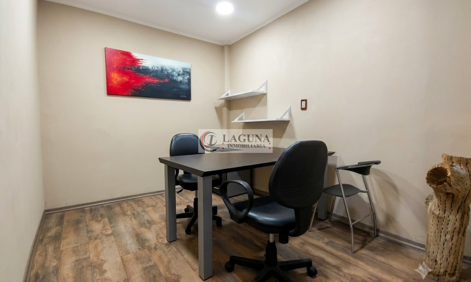 ALQUILER EXCELENTE LOCAL COMERCIAL Y OFICINAS SOBRE AV. HIPOLITO YRIGOYEN - BANFIELD