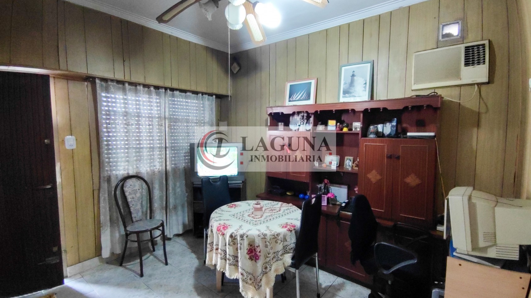 OPORTUNIDAD VENTA DE CASA CON GRAN LOTE Y GARAGE PRIVADO APTO NEGOCIO Y APTO CREDITO