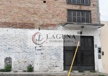 ALQUILER DE AMPLIO SALON TOTALMENTE EQUIPADO EN 1° PISO - LANUS