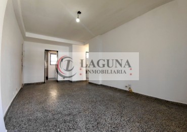 ALQUILER DE DEPARTAMENTO DE 3 AMBIENTES EN LOMAS DE ZAMORA CENTRO